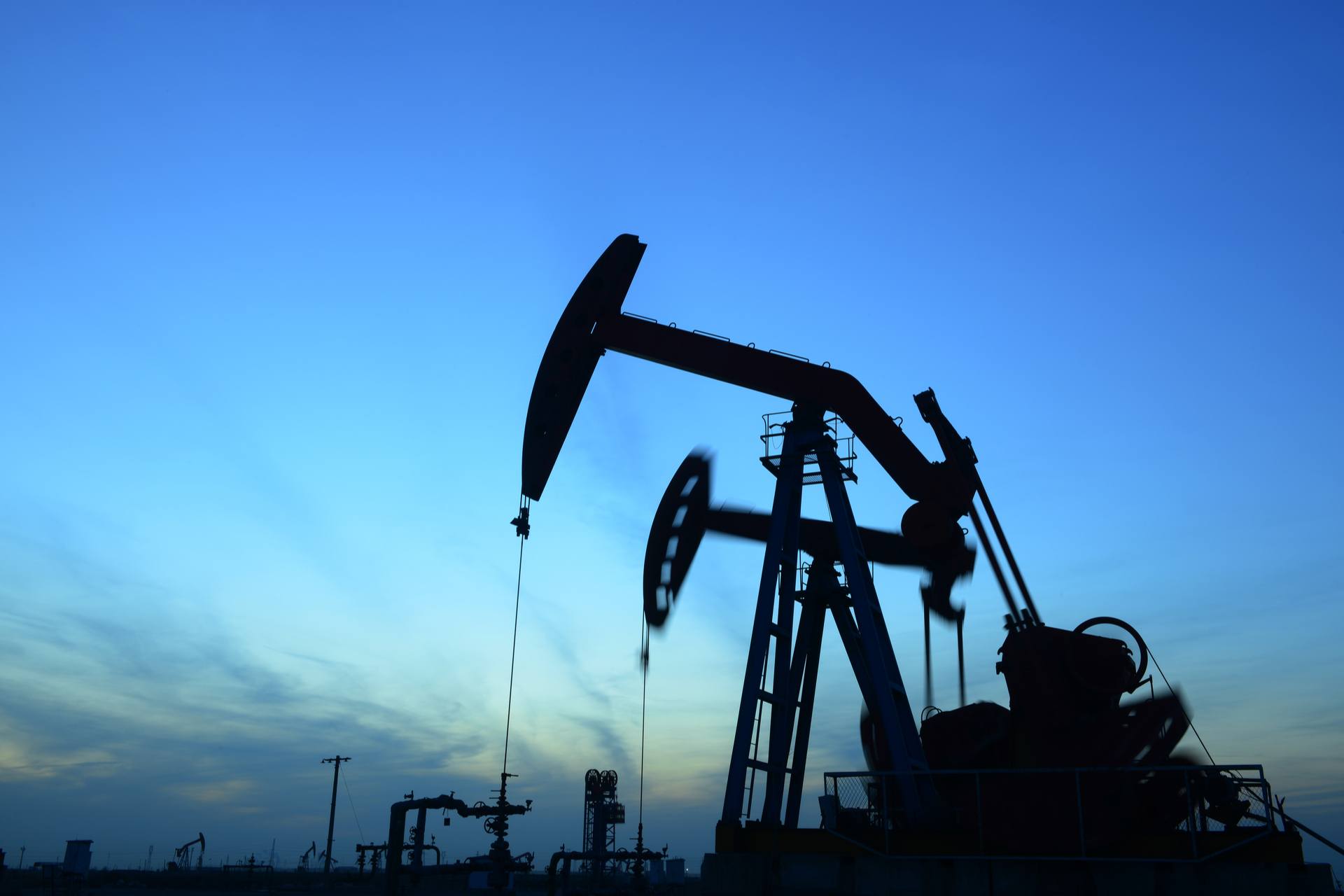 La debolezza del greggio aumenta l'attenzione per la prossima riunione dell'OPEC